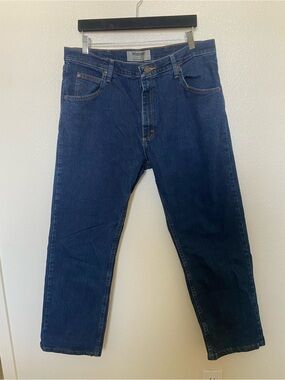 Wrangler Relaxed Fit Jeans in Dark Blue Denim 36x28